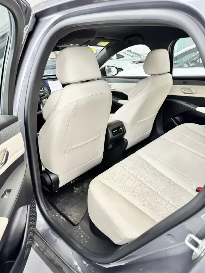 2025 BYD Qin Plus BEV 48KWH,autocango,china used car exporter,china ev exporter,chinese used car exporter,chinese used ev exporter