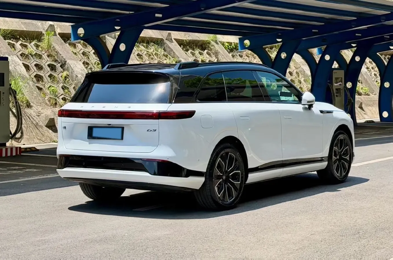 2025 Xpeng G9 BEV 79KWH,autocango,china used car exporter,china ev exporter,chinese used car exporter,chinese used ev exporter