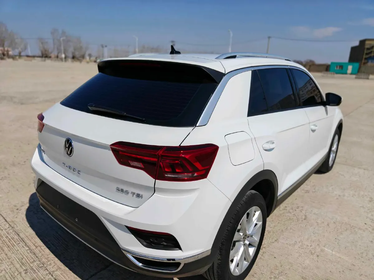 2022 Volkswagen T-Roc 1.4T 150HP L4 7DCT,autocango,china used car exporter,china ev exporter,chinese used car exporter,chinese used ev exporter