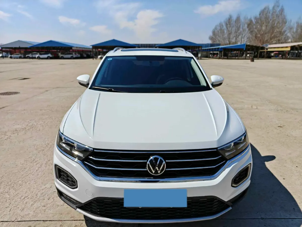 2022 Volkswagen T-Roc 1.4T 150HP L4 7DCT,autocango,china used car exporter,china ev exporter,chinese used car exporter,chinese used ev exporter