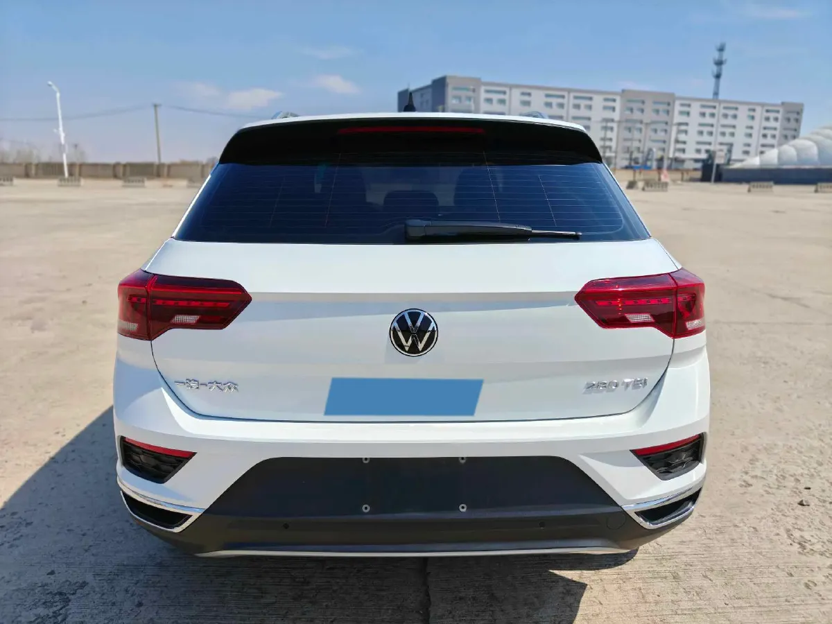 2022 Volkswagen T-Roc 1.4T 150HP L4 7DCT,autocango,china used car exporter,china ev exporter,chinese used car exporter,chinese used ev exporter