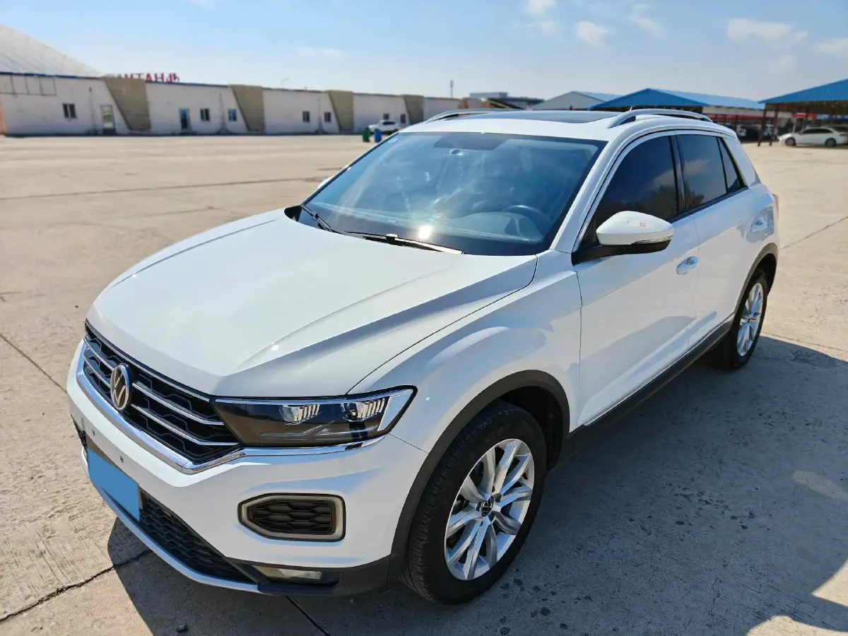 2022 Volkswagen T-Roc 1.4T 150HP L4 7DCT,autocango,china used car exporter,china ev exporter,chinese used car exporter,chinese used ev exporter