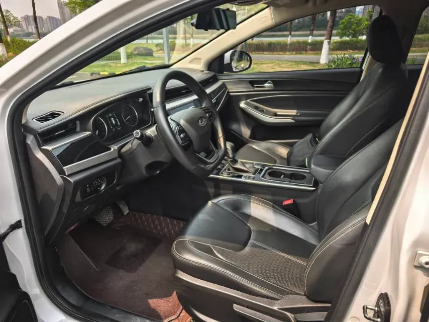 2021 Chery Arrizo 5 1.5L 116HP L4 CVT,autocango,china used car exporter,china ev exporter,chinese used car exporter,chinese used ev exporter