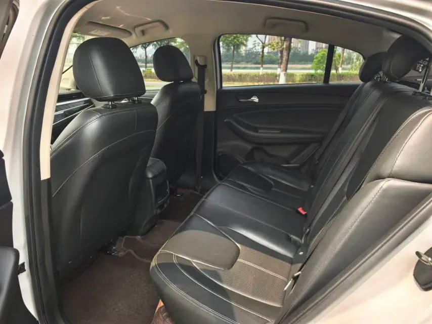 2021 Chery Arrizo 5 1.5L 116HP L4 CVT,autocango,china used car exporter,china ev exporter,chinese used car exporter,chinese used ev exporter