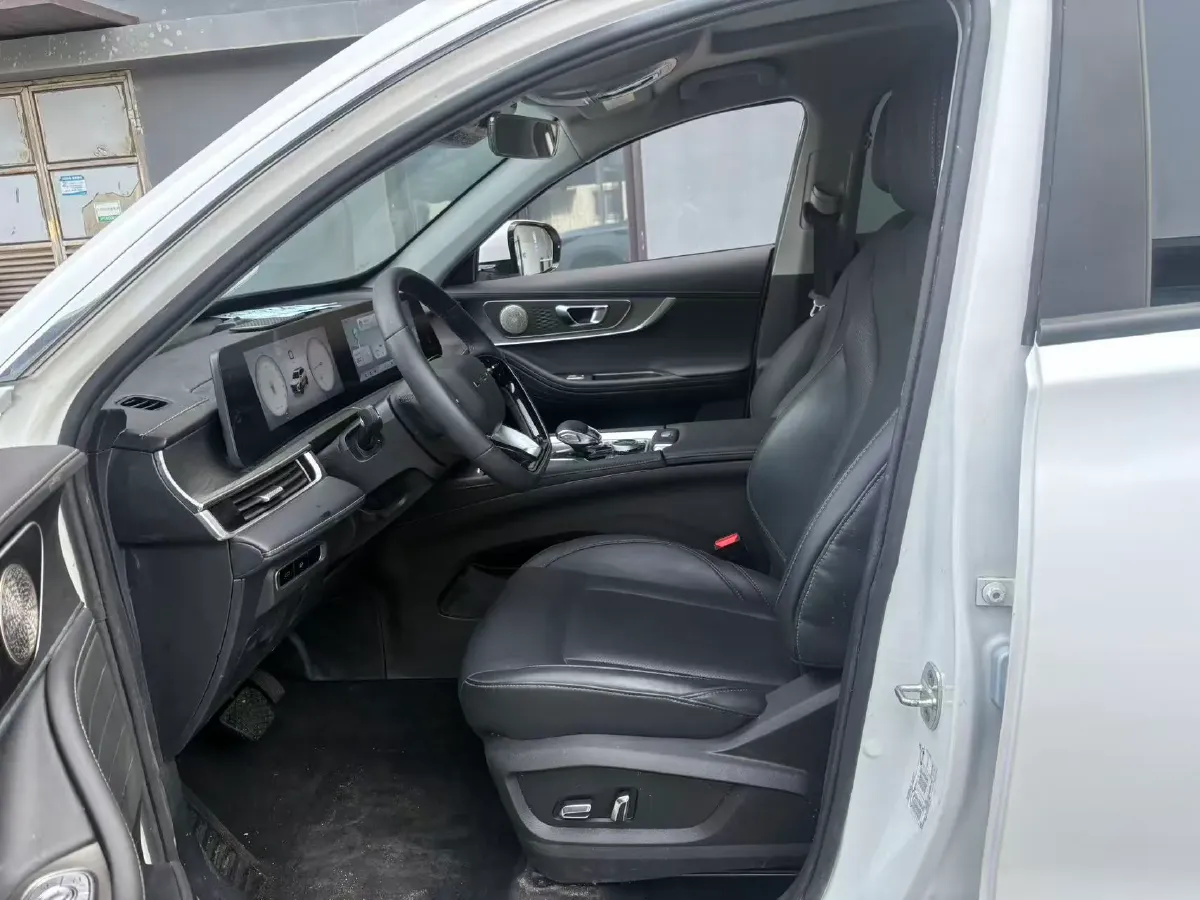 2024 Chery Tiggo 8 PRO 1.6T 197HP L4 7DCT,autocango,china used car exporter,china ev exporter,chinese used car exporter,chinese used ev exporter