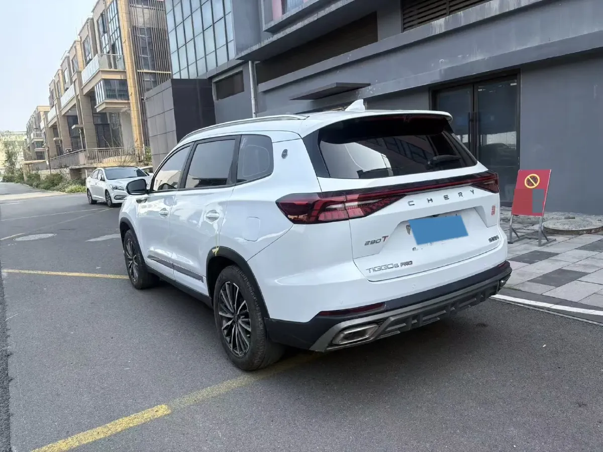2024 Chery Tiggo 8 PRO 1.6T 197HP L4 7DCT,autocango,china used car exporter,china ev exporter,chinese used car exporter,chinese used ev exporter