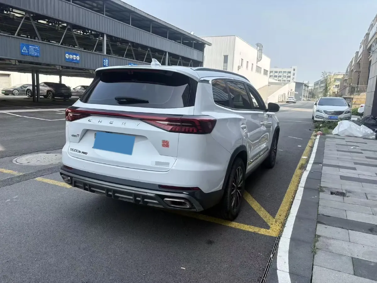 2024 Chery Tiggo 8 PRO 1.6T 197HP L4 7DCT,autocango,china used car exporter,china ev exporter,chinese used car exporter,chinese used ev exporter