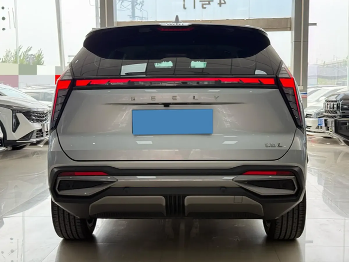 2023 Geely StarRay 1.5T 181HP L4 7DCT,autocango,china used car exporter,china ev exporter,chinese used car exporter,chinese used ev exporter