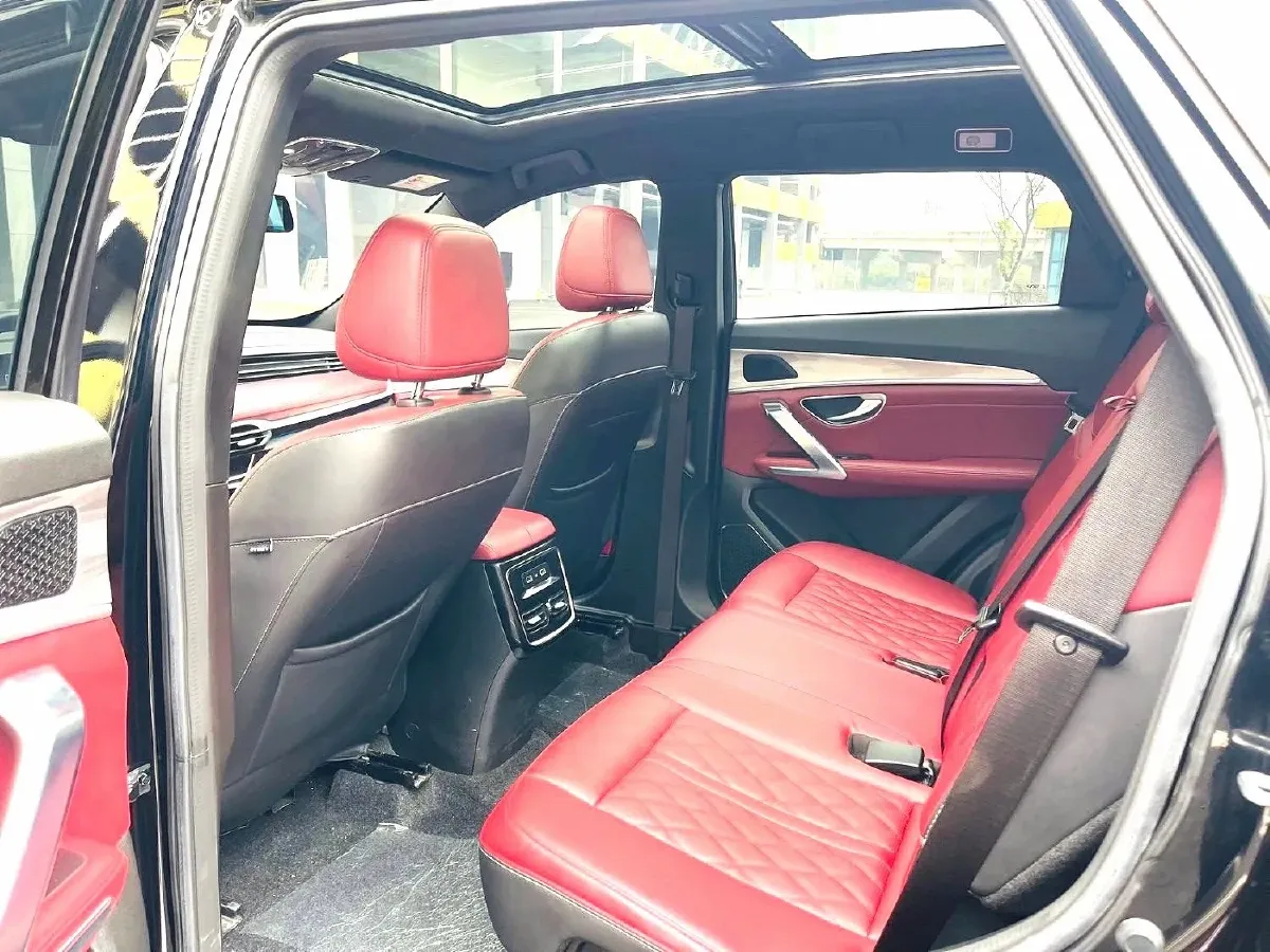 2023 Jetour X70 Plus 1.5T 156HP L4 6DCT,autocango,china used car exporter,china ev exporter,chinese used car exporter,chinese used ev exporter