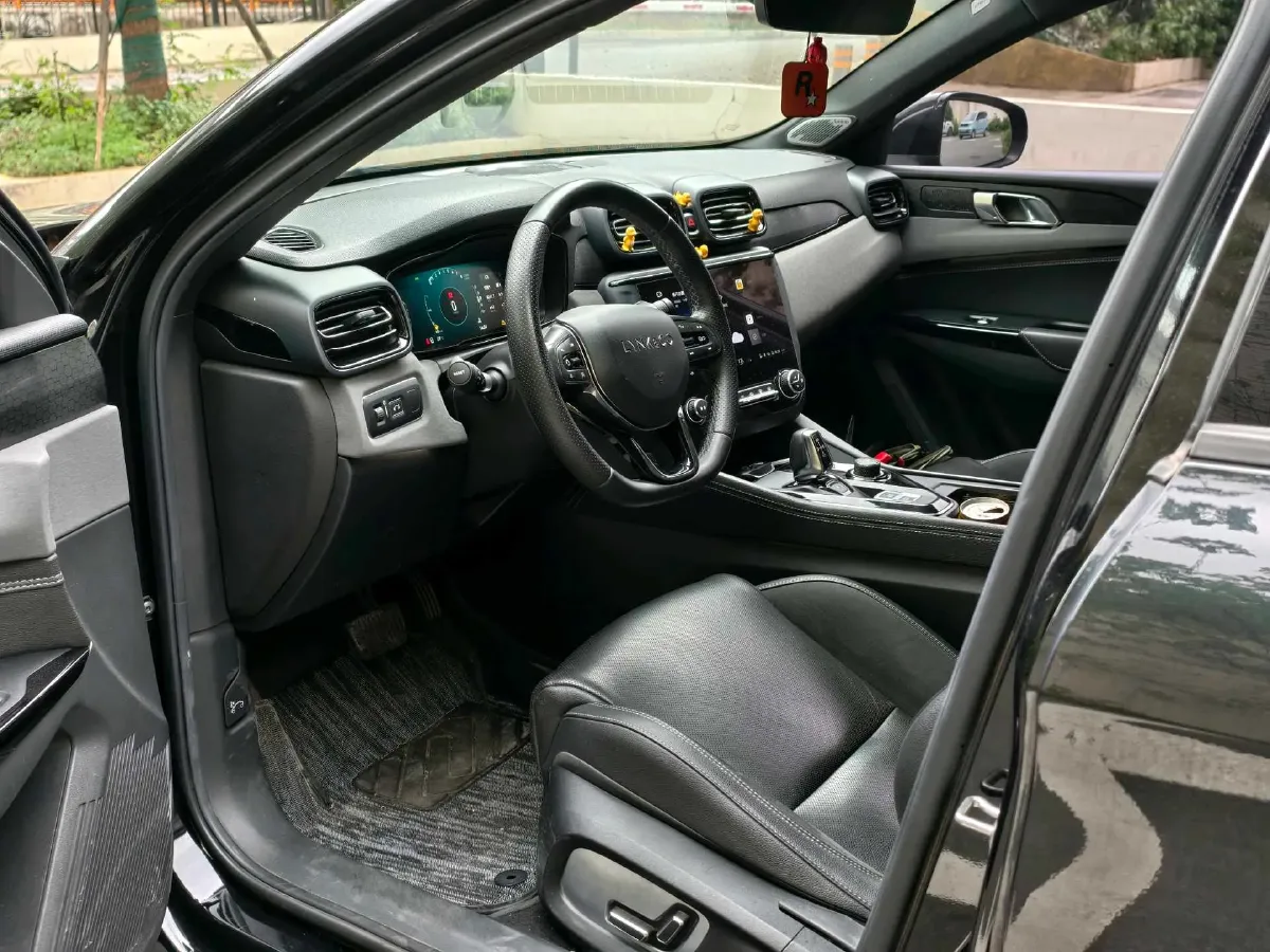 2021 LYNK&CO 03 1.5T 180HP L3 7DCT,autocango,china used car exporter,china ev exporter,chinese used car exporter,chinese used ev exporter