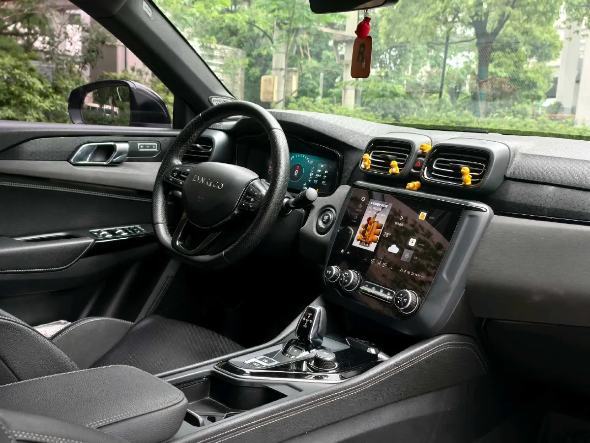 2021 LYNK&CO 03 1.5T 180HP L3 7DCT,autocango,china used car exporter,china ev exporter,chinese used car exporter,chinese used ev exporter