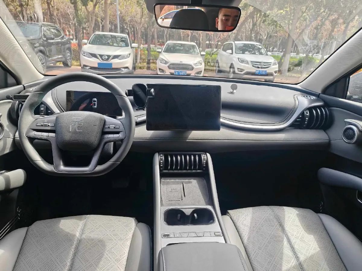 2025 BYD Yuan Plus BEV 60.48KWH,autocango,china used car exporter,china ev exporter,chinese used car exporter,chinese used ev exporter