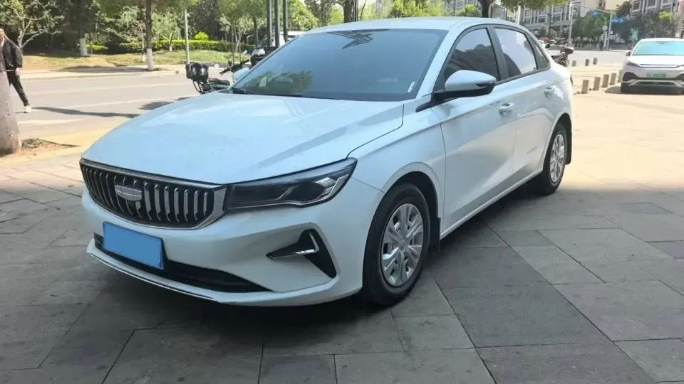 2025 Geely Emgrand 1.5L 127HP L4 5MT,autocango,china used car exporter,china ev exporter,chinese used car exporter,chinese used ev exporter