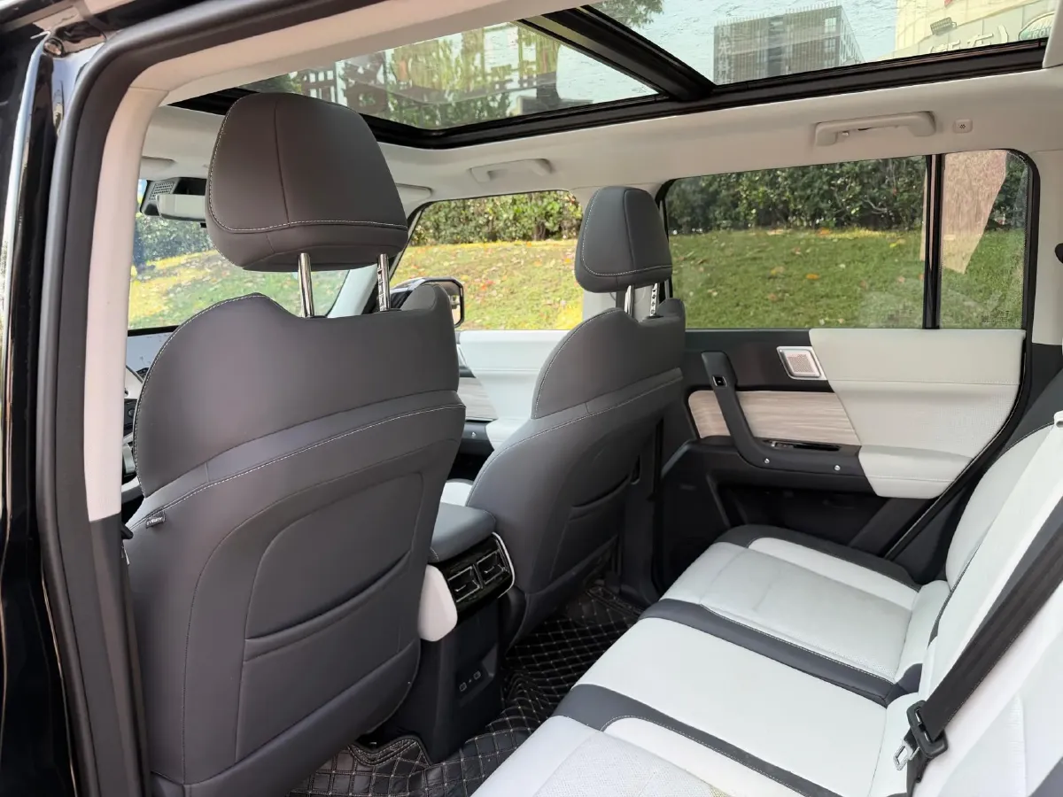 2024 iCAR iCAR 03 BEV 65.69KWH,autocango,china used car exporter,china ev exporter,chinese used car exporter,chinese used ev exporter