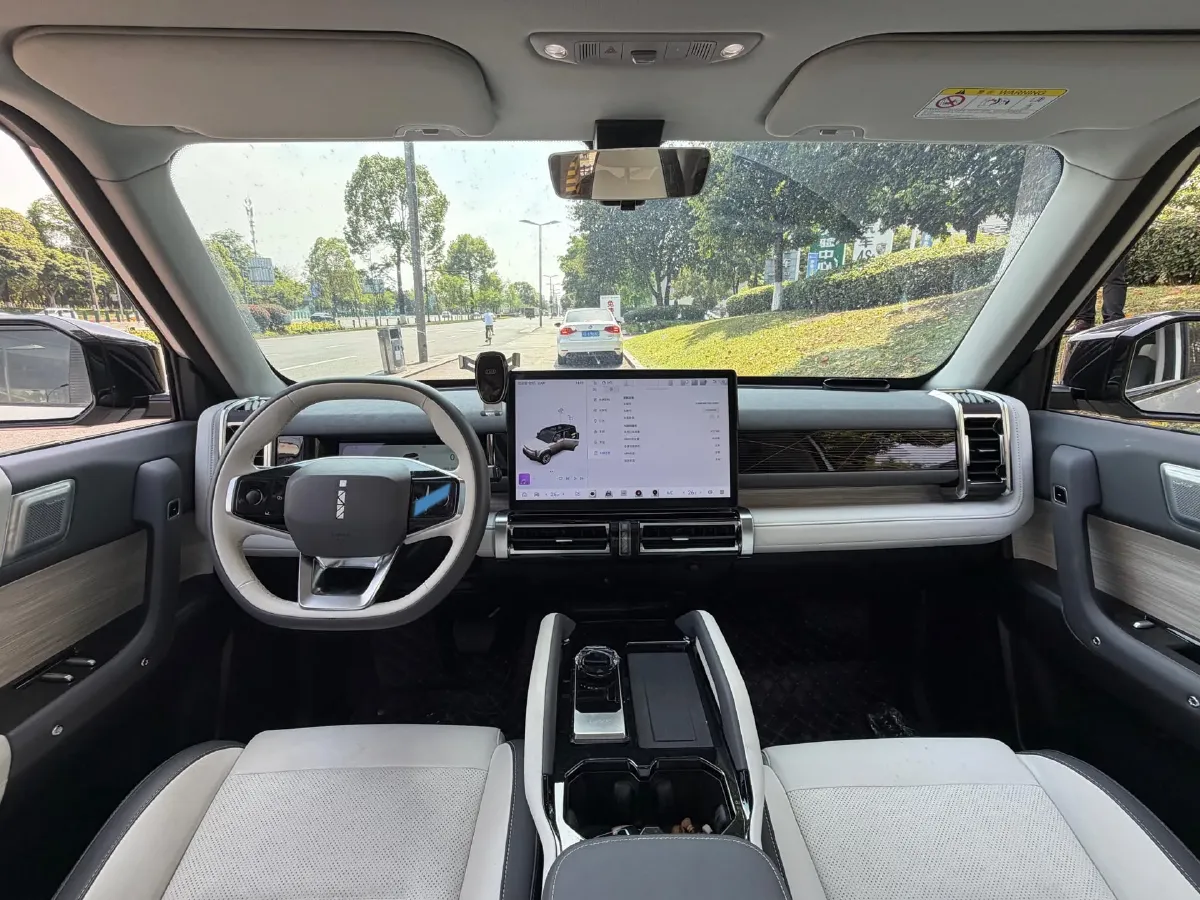 2024 iCAR iCAR 03 BEV 65.69KWH,autocango,china used car exporter,china ev exporter,chinese used car exporter,chinese used ev exporter