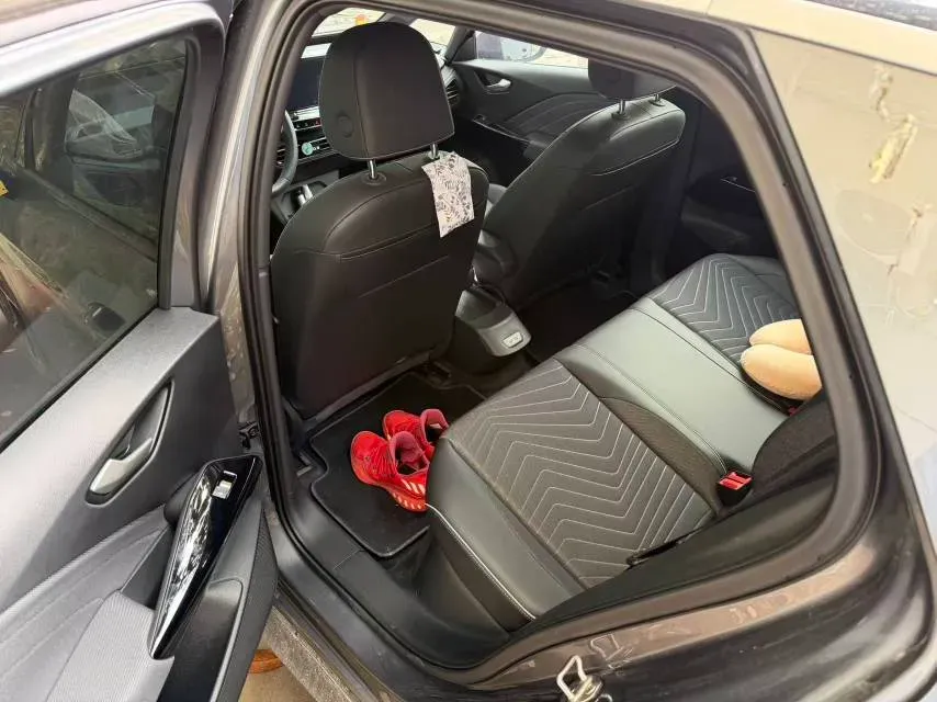 2024 Volkswagen ID.3 BEV 52.8KWH,autocango,china used car exporter,china ev exporter,chinese used car exporter,chinese used ev exporter