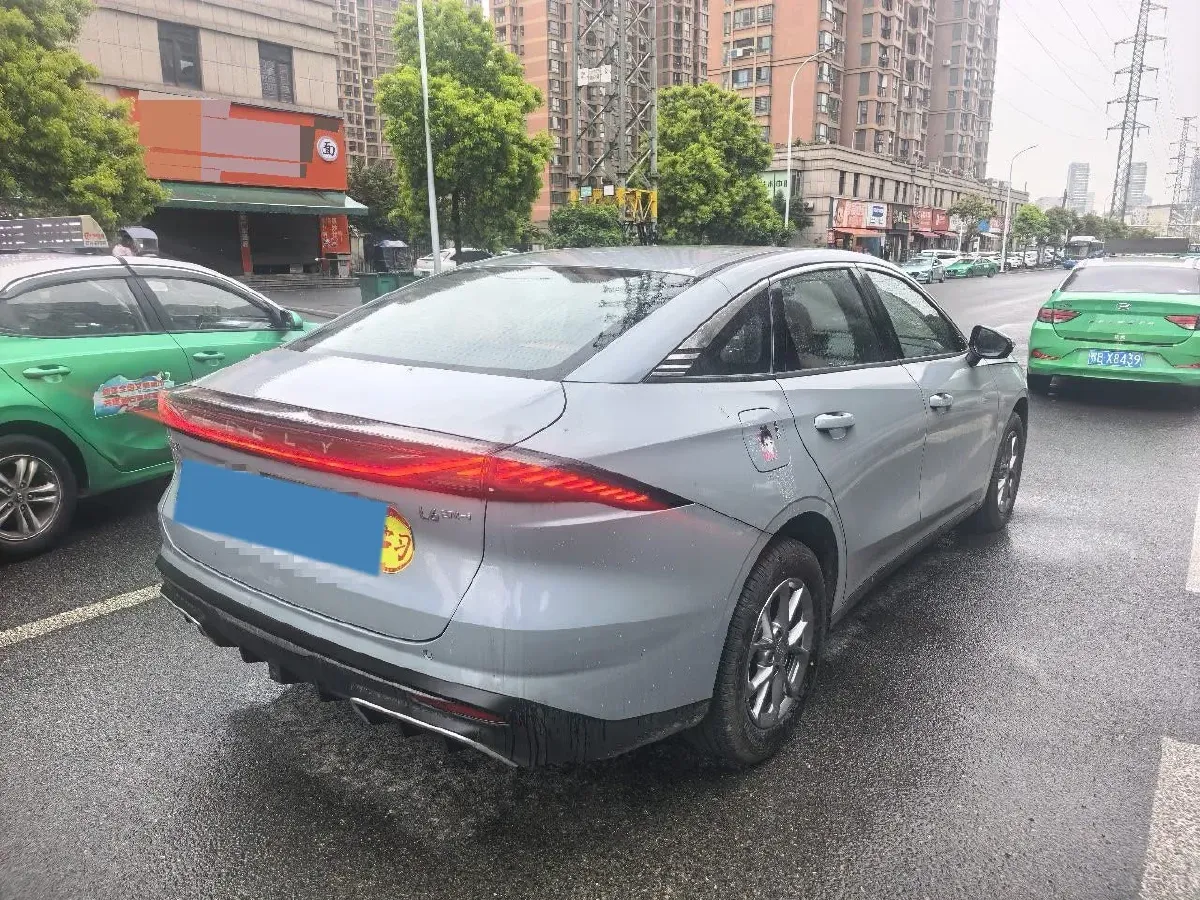 2025 Geely Galaxy L6 1.5L 112HP L4 1DHT PHEV 19.09KWH,autocango,china used car exporter,china ev exporter,chinese used car exporter,chinese used ev exporter