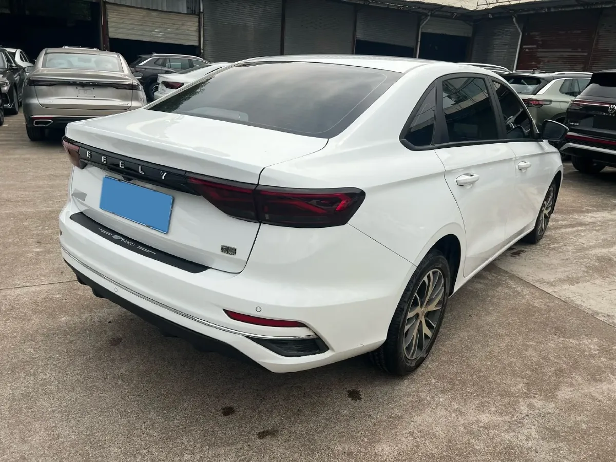 2023 Geely Emgrand 1.5L 127HP L4 CVT,autocango,china used car exporter,china ev exporter,chinese used car exporter,chinese used ev exporter