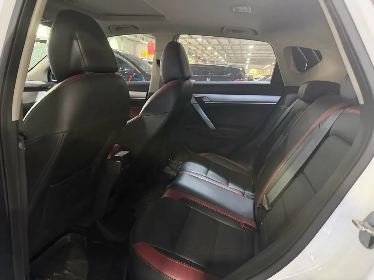 2021 Geely Coolray 1.4T 141HP L4 6DCT,autocango,china used car exporter,china ev exporter,chinese used car exporter,chinese used ev exporter