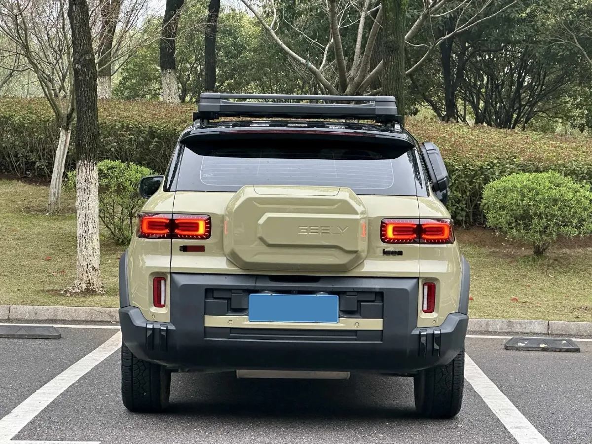 2025 Geely Cowboy 1.5T 181HP L4 7DCT,autocango,china used car exporter,china ev exporter,chinese used car exporter,chinese used ev exporter