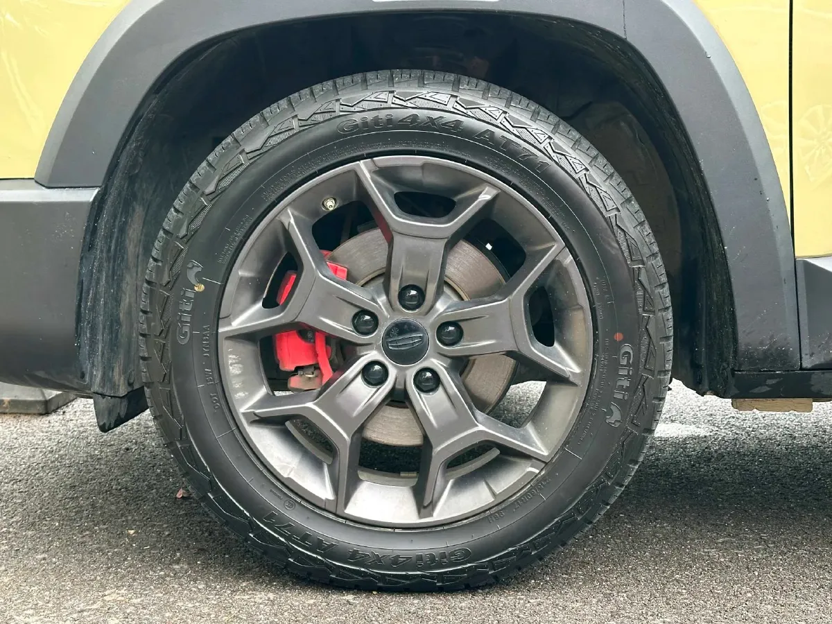 2025 Geely Cowboy 1.5T 181HP L4 7DCT,autocango,china used car exporter,china ev exporter,chinese used car exporter,chinese used ev exporter