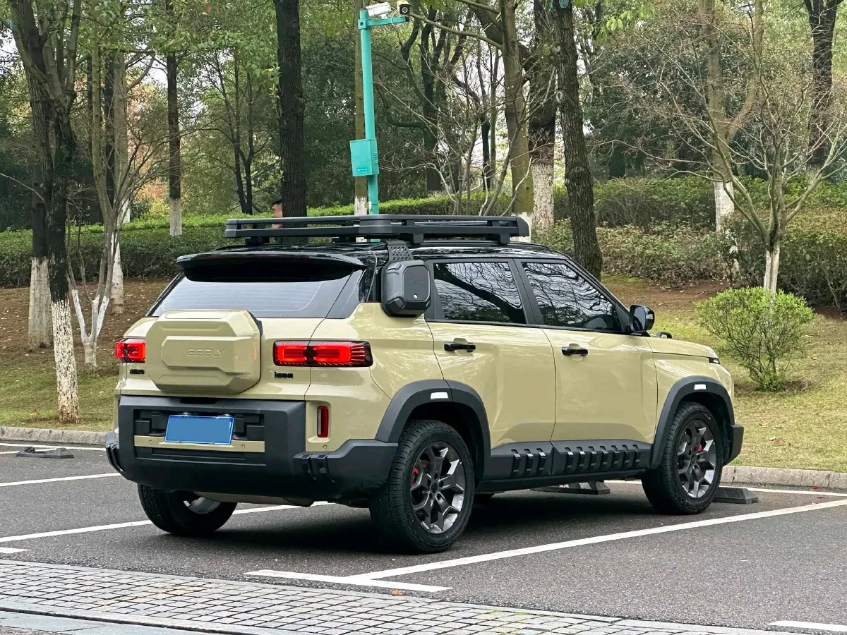 2025 Geely Cowboy 1.5T 181HP L4 7DCT,autocango,china used car exporter,china ev exporter,chinese used car exporter,chinese used ev exporter