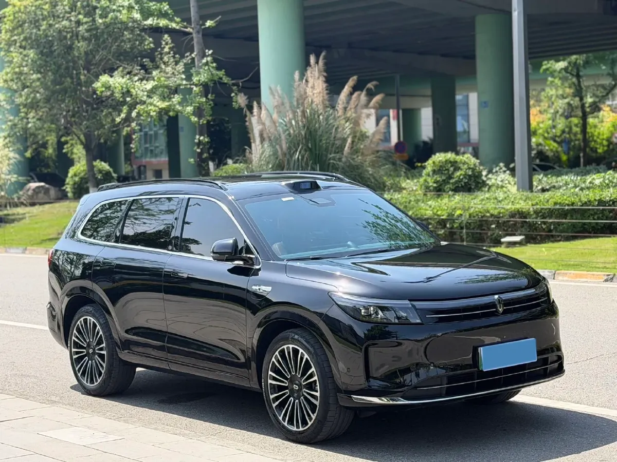 2024 AITO AITO M7 1.5T 152HP L4 REEV 42KWH,autocango,china used car exporter,china ev exporter,chinese used car exporter,chinese used ev exporter