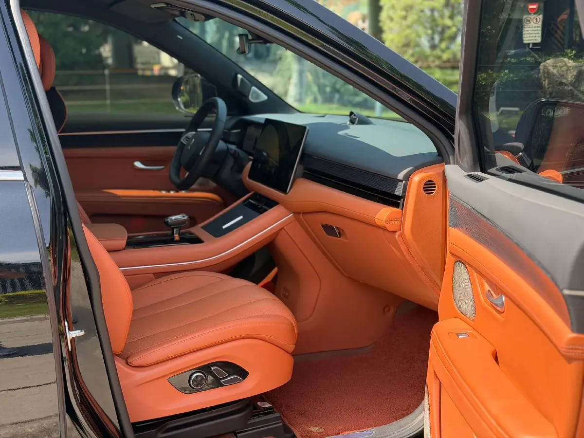 2024 AITO AITO M7 1.5T 152HP L4 REEV 42KWH,autocango,china used car exporter,china ev exporter,chinese used car exporter,chinese used ev exporter