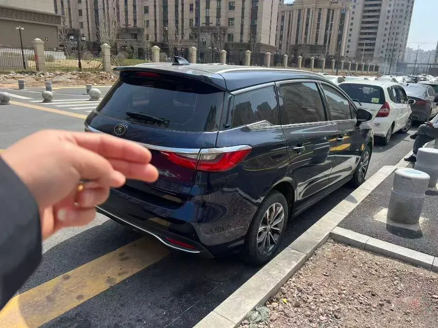 2019 BYD Song MAX 1.5T 160HP L4 6DCT,autocango,china used car exporter,china ev exporter,chinese used car exporter,chinese used ev exporter