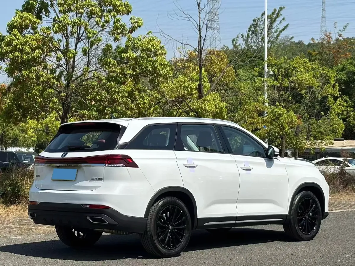 2026 ChangAn CS75 1.5T 192HP L4 7DCT,autocango,china used car exporter,china ev exporter,chinese used car exporter,chinese used ev exporter