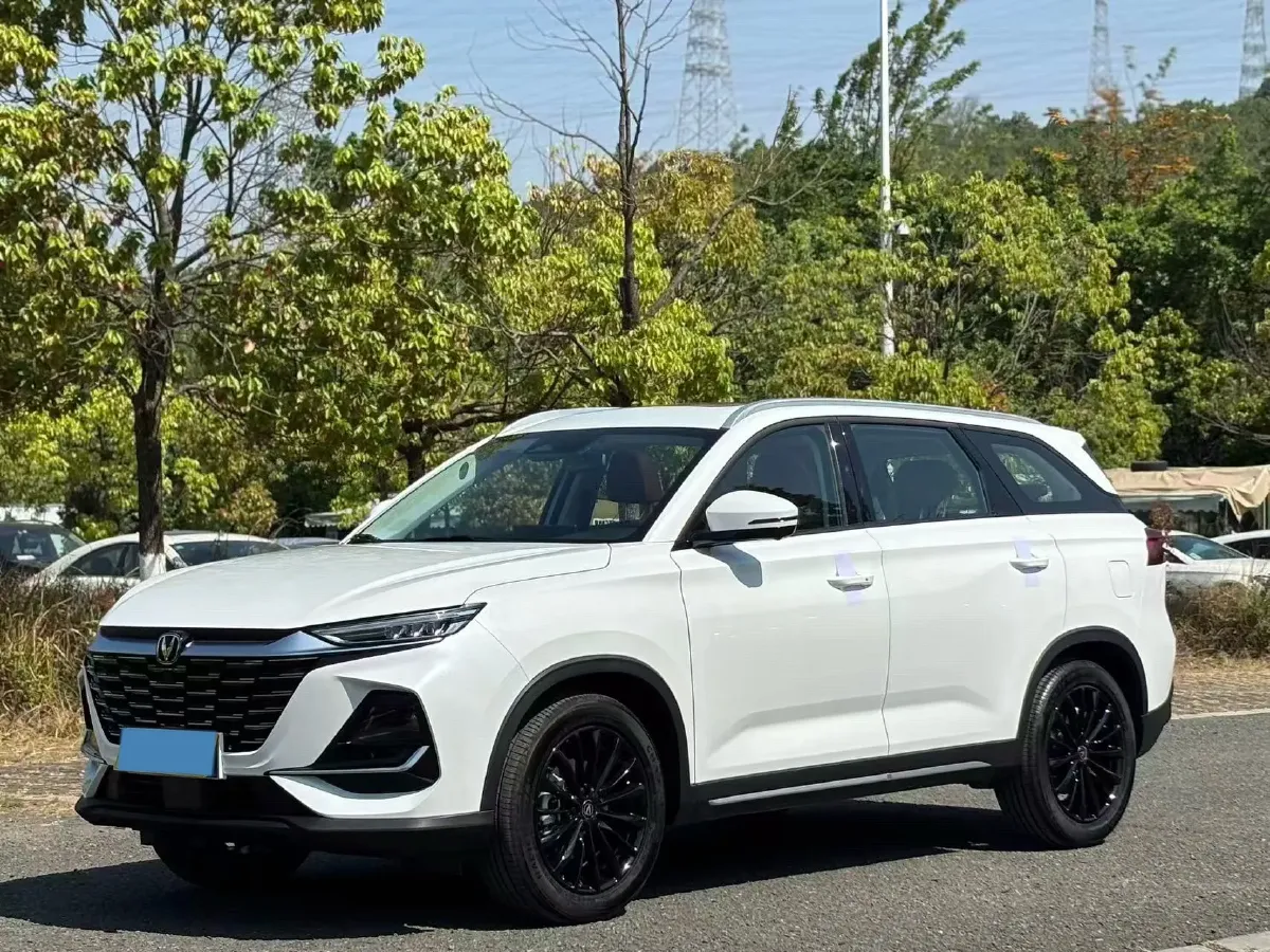 2026 ChangAn CS75 1.5T 192HP L4 7DCT,autocango,china used car exporter,china ev exporter,chinese used car exporter,chinese used ev exporter