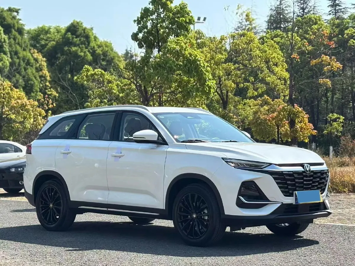 2026 ChangAn CS75 1.5T 192HP L4 7DCT,autocango,china used car exporter,china ev exporter,chinese used car exporter,chinese used ev exporter