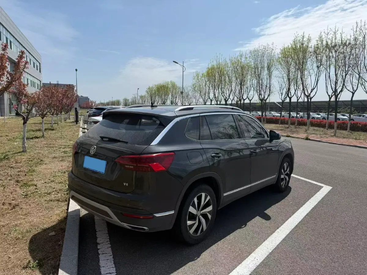 2020 Volkswagen Tayron 2.0T 186HP L4 7DCT,autocango,china used car exporter,china ev exporter,chinese used car exporter,chinese used ev exporter