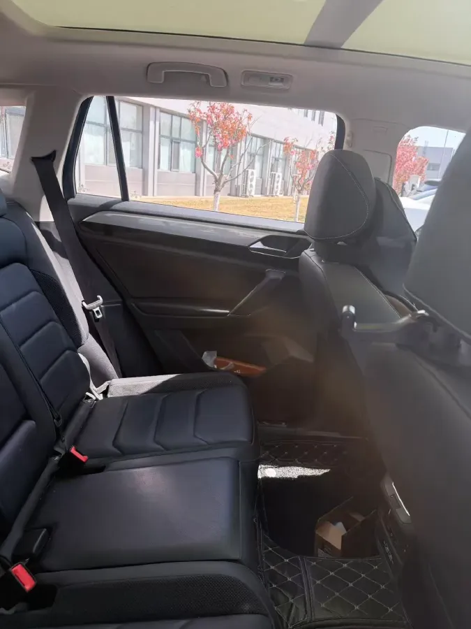 2020 Volkswagen Tayron 2.0T 186HP L4 7DCT,autocango,china used car exporter,china ev exporter,chinese used car exporter,chinese used ev exporter