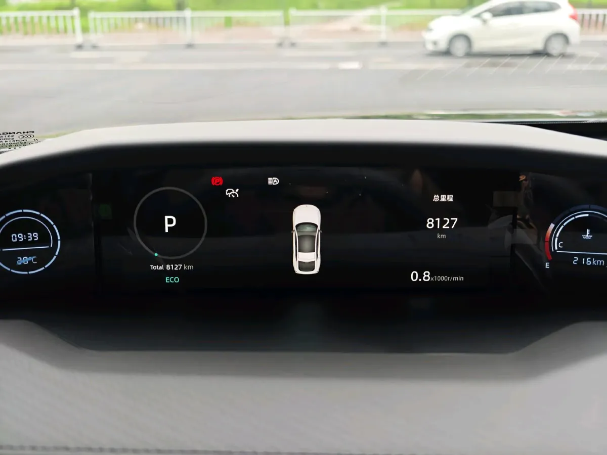 2024 ChangAn UNI-V 1.5T 188HP L4 7DCT,autocango,china used car exporter,china ev exporter,chinese used car exporter,chinese used ev exporter