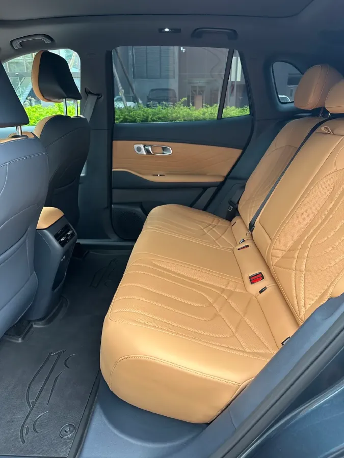 2026 Geely Galaxy Starship 7 1.5L 112HP L4 1DHT PHEV,autocango,china used car exporter,china ev exporter,chinese used car exporter,chinese used ev exporter