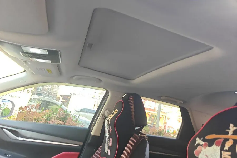 2021 ChangAn CS55 Plus 1.5T 180HP L4 6MT,autocango,china used car exporter,china ev exporter,chinese used car exporter,chinese used ev exporter