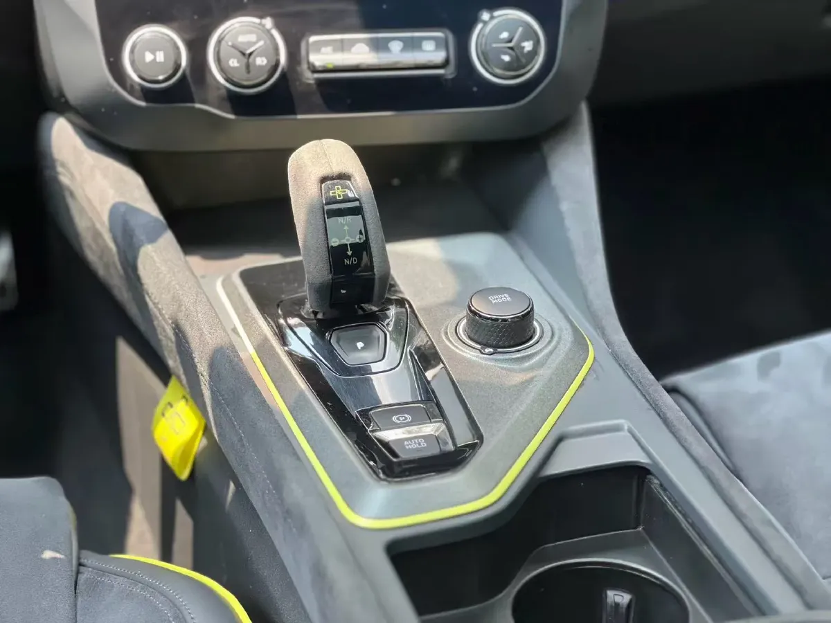 2020 LYNK&CO 03 2.0T 254HP L4 8AT,autocango,china used car exporter,china ev exporter,chinese used car exporter,chinese used ev exporter