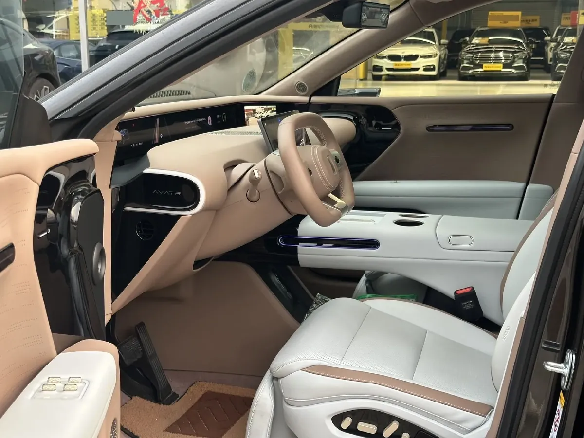 2024 Avatr 07 BEV 82.16KWH,autocango,china used car exporter,china ev exporter,chinese used car exporter,chinese used ev exporter