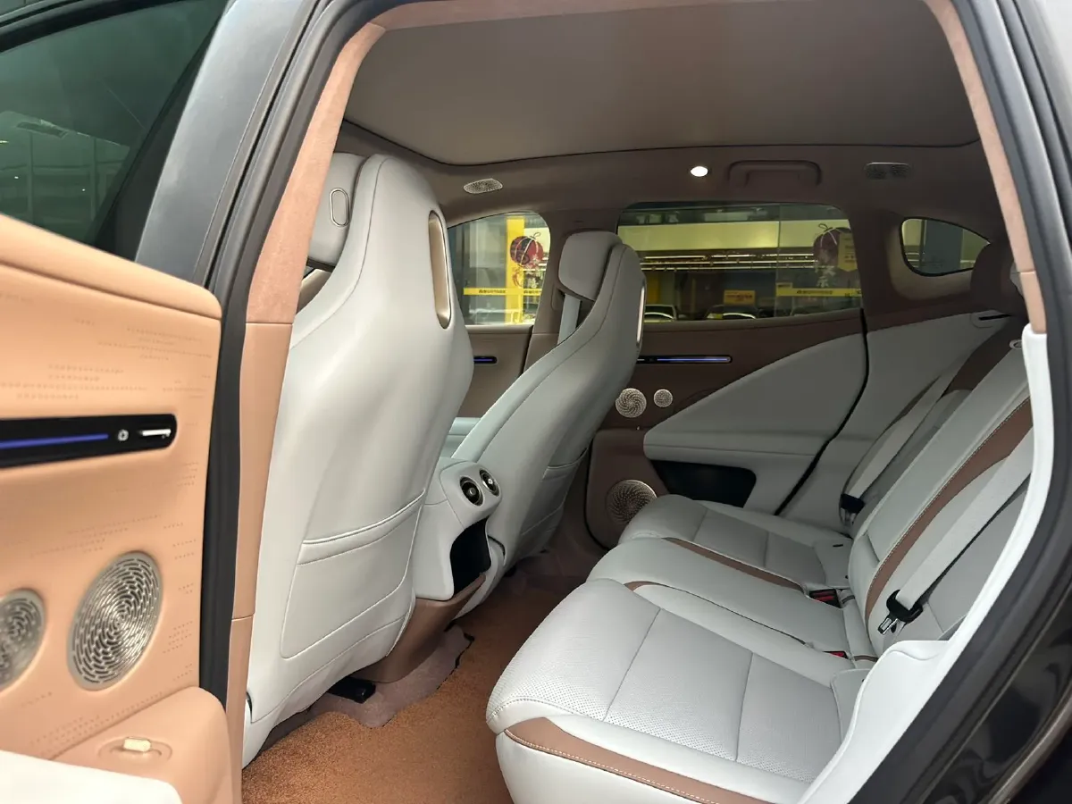 2024 Avatr 07 BEV 82.16KWH,autocango,china used car exporter,china ev exporter,chinese used car exporter,chinese used ev exporter