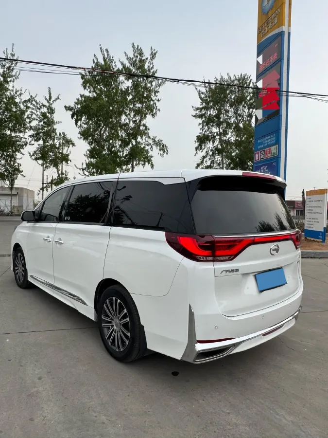 2021 GAC Trumpchi M8 2.0T 252HP L4 8AT,autocango,china used car exporter,china ev exporter,chinese used car exporter,chinese used ev exporter