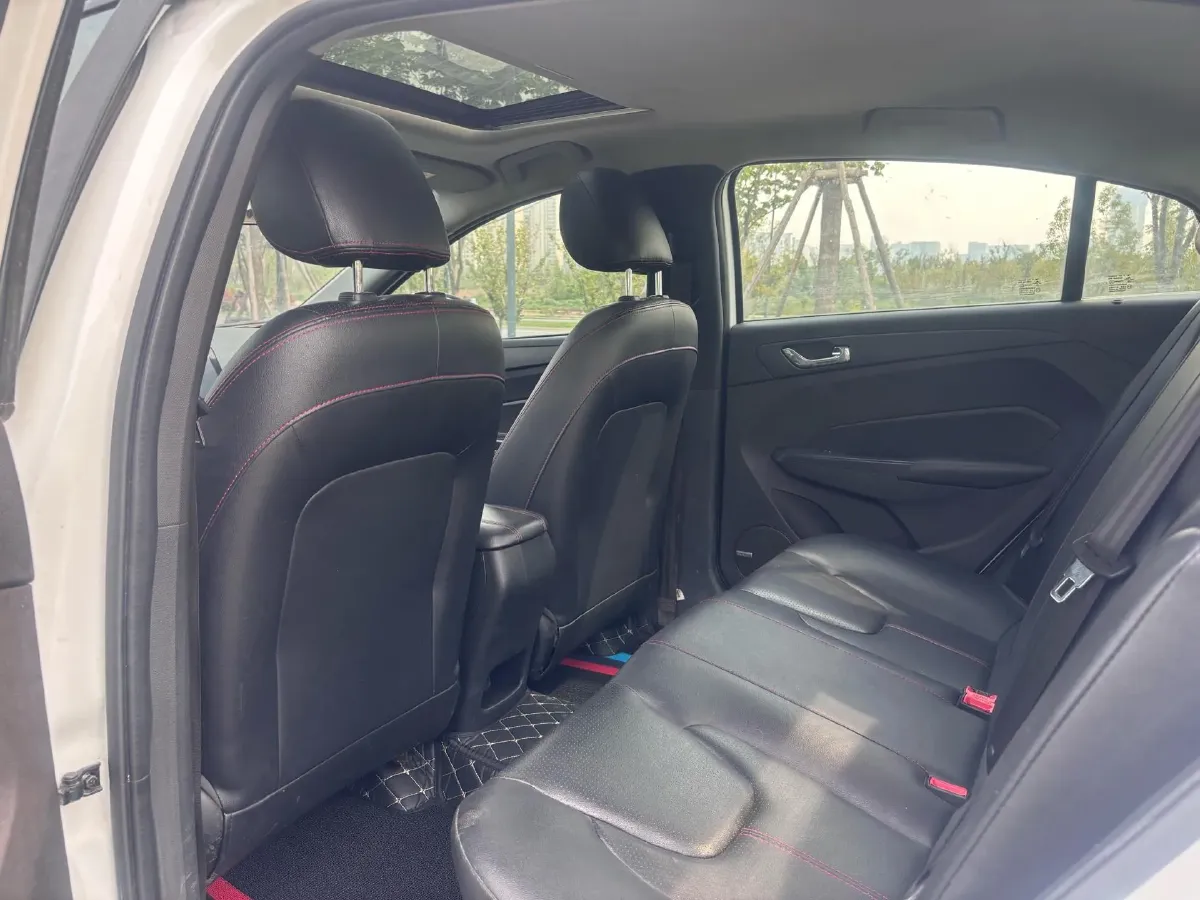 2018 Chery Arrizo 5 1.5L 116HP L4 5MT,autocango,china used car exporter,china ev exporter,chinese used car exporter,chinese used ev exporter