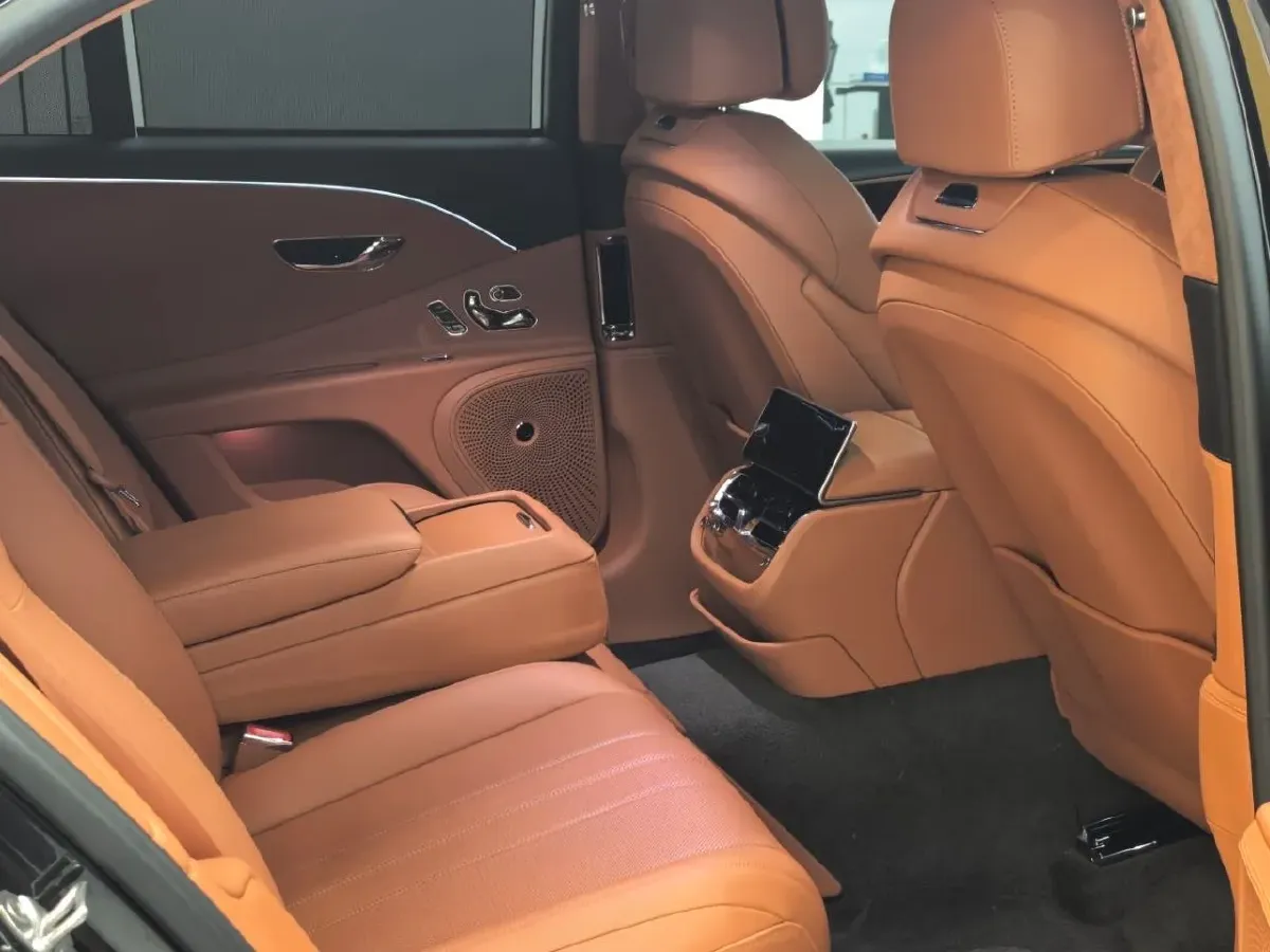 2022 Bentley Flying Spur 2.9T 416HP V6 8DCT PHEV 18KWH,autocango,china used car exporter,china ev exporter,chinese used car exporter,chinese used ev exporter