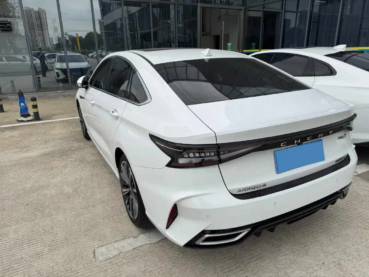 2022 Chery Arrizo 8 1.6T 197HP L4 7DCT,autocango,china used car exporter,china ev exporter,chinese used car exporter,chinese used ev exporter