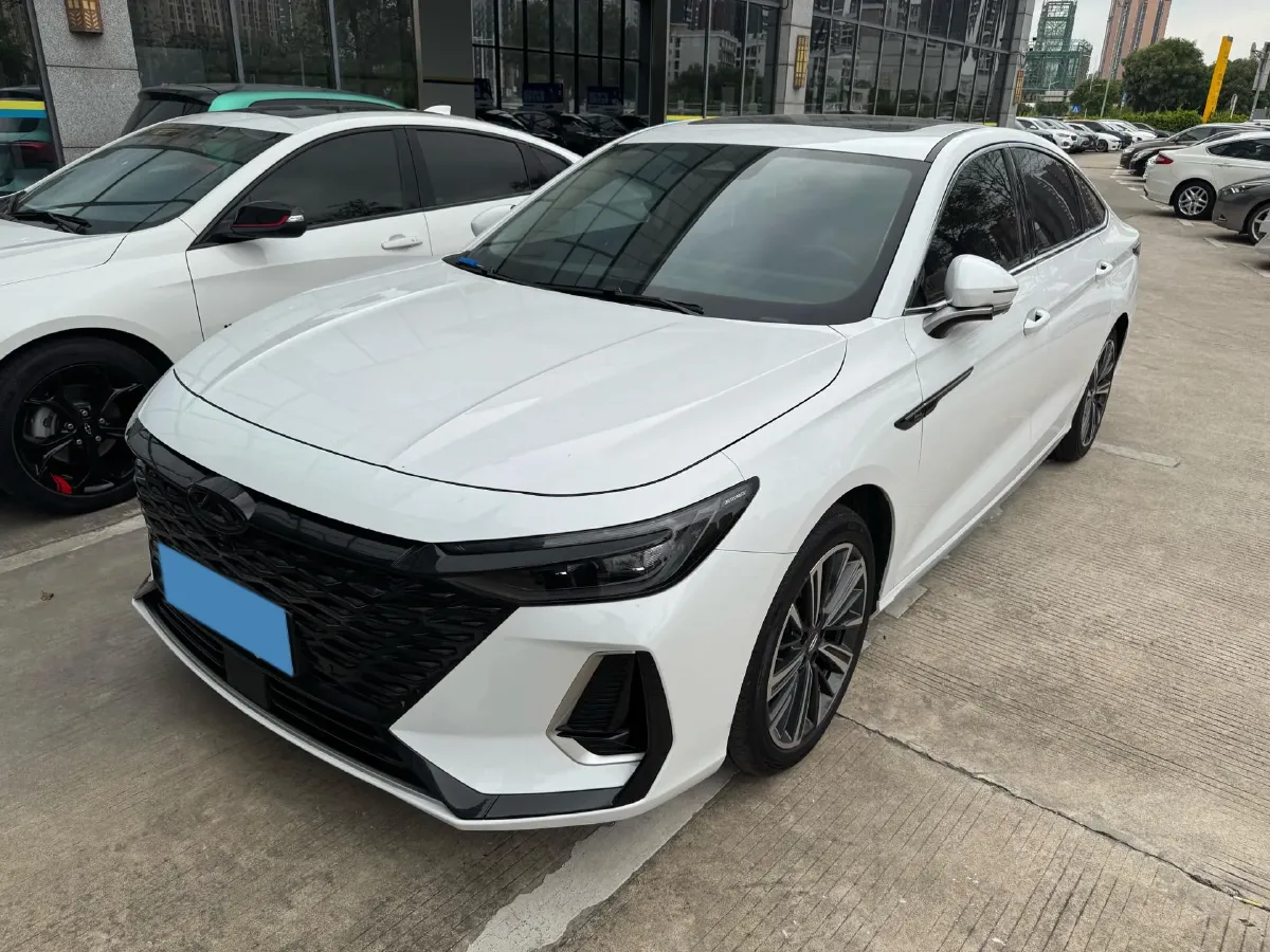 2022 Chery Arrizo 8 1.6T 197HP L4 7DCT,autocango,china used car exporter,china ev exporter,chinese used car exporter,chinese used ev exporter