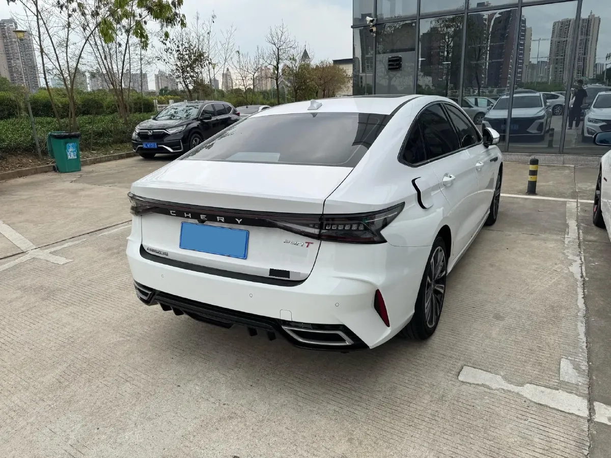 2022 Chery Arrizo 8 1.6T 197HP L4 7DCT,autocango,china used car exporter,china ev exporter,chinese used car exporter,chinese used ev exporter