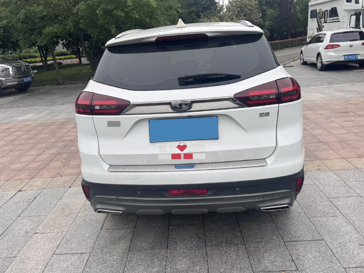 2020 Roewe i6 1.5T 169HP L4 7DCT,autocango,china used car exporter,china ev exporter,chinese used car exporter,chinese used ev exporter