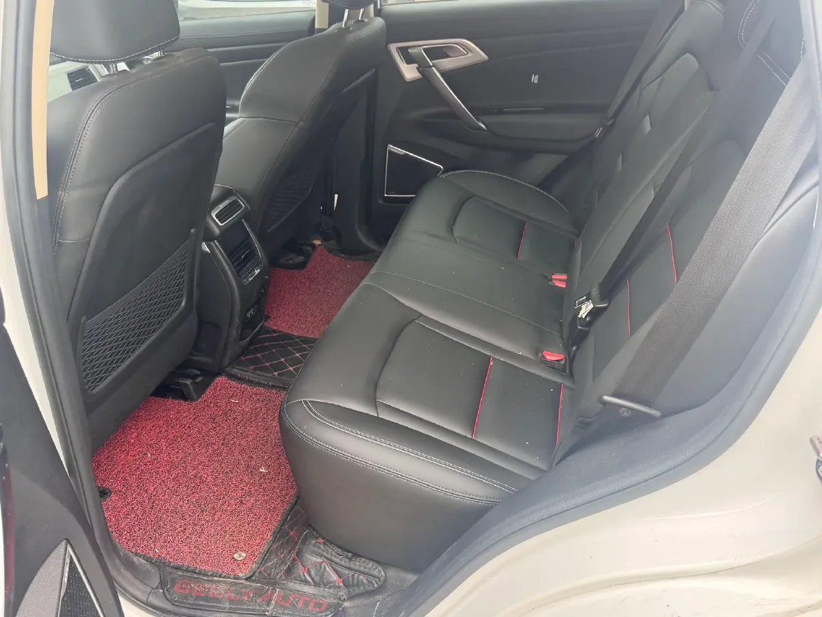 2020 Roewe i6 1.5T 169HP L4 7DCT,autocango,china used car exporter,china ev exporter,chinese used car exporter,chinese used ev exporter