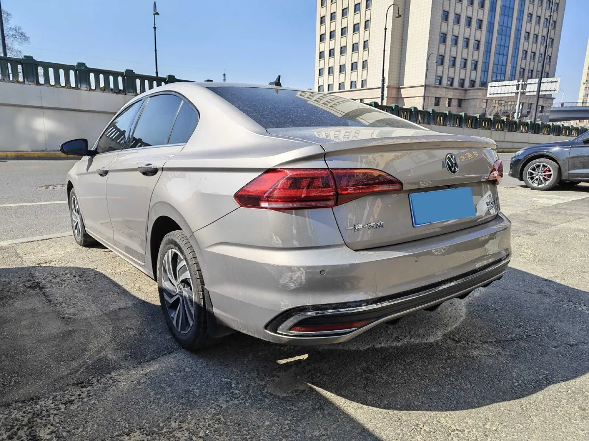 2023 Volkswagen Bora 1.2T 116HP L4 7DCT,autocango,china used car exporter,china ev exporter,chinese used car exporter,chinese used ev exporter