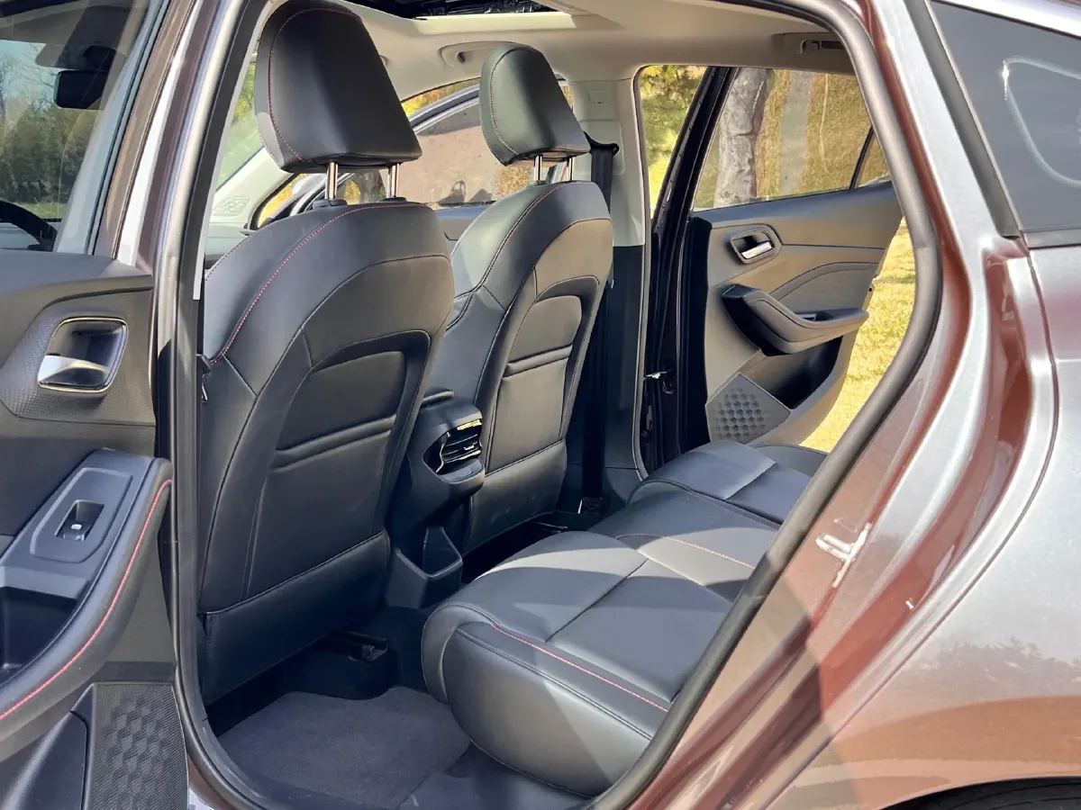 2023 MG 5 1.5L 129HP L4 CVT,autocango,china used car exporter,china ev exporter,chinese used car exporter,chinese used ev exporter